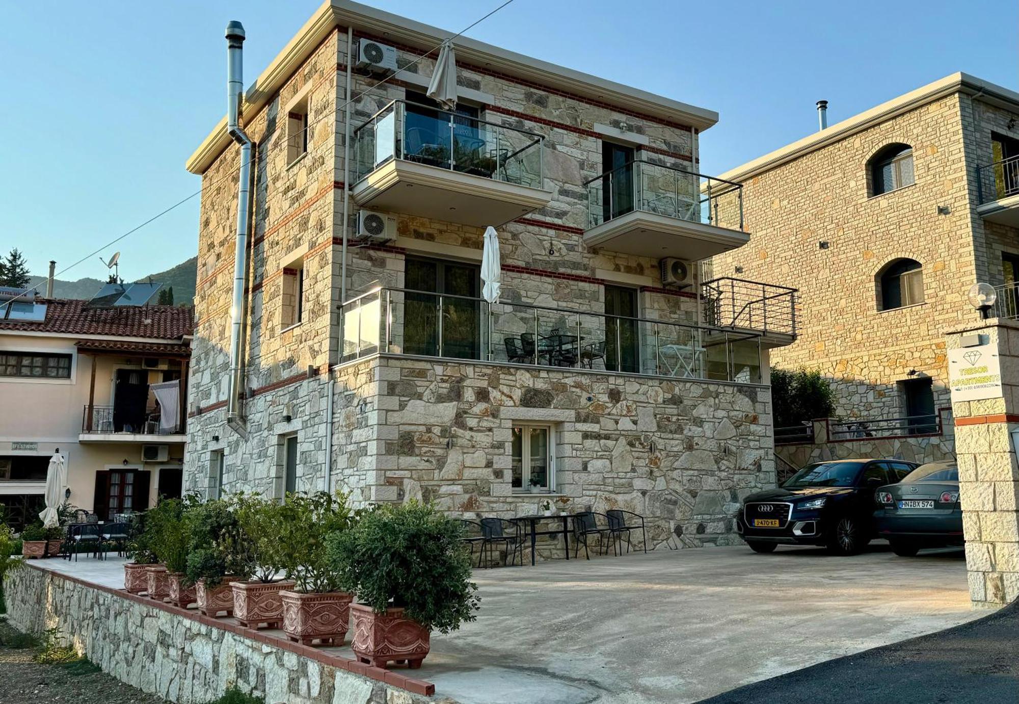 Tresor Apartments ปาร์กา ภายนอก รูปภาพ